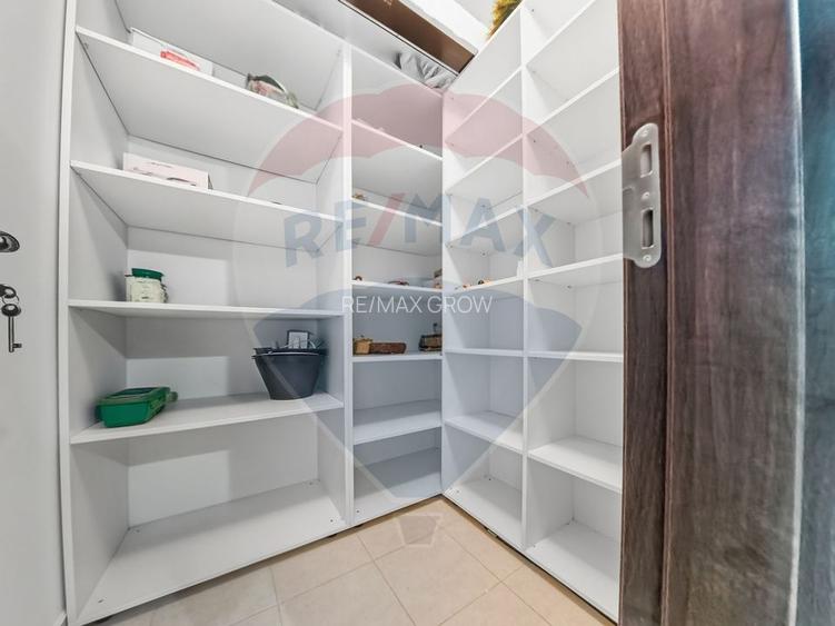 Apartament cu 2 camere de inchiriat in bloc nou str Bld. Unirii - 9