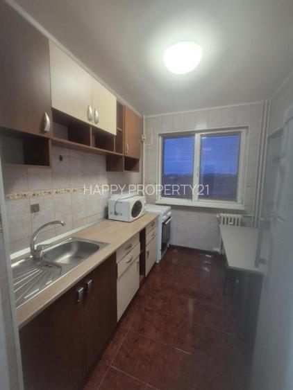 2 camere Titan | 4 min metrou - 7