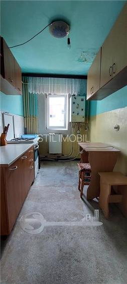 BAZA 3 APARTAMENT 4 CAMERE ETAJ INTERMEDIAR - 2