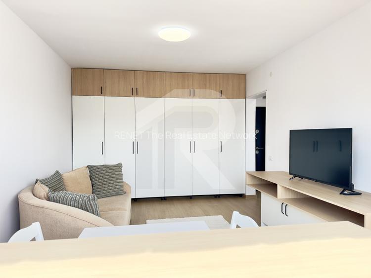 Studio,  prima închiriere Drumul Taberei - Parc Moghioros, etaj 4/10 - 8