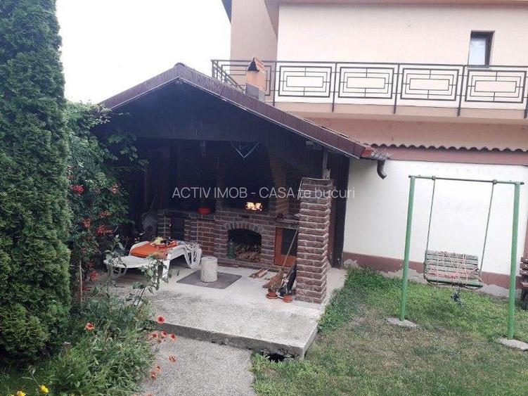 Vanzare Casa  - Vila - Prelungirea Ghencea - Margelelor - teren 300mp -  235000E - 3