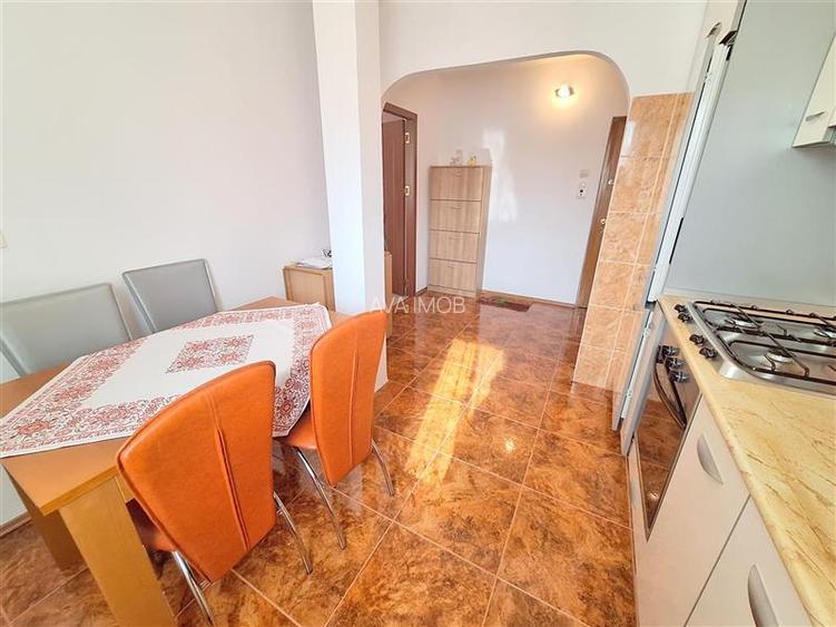 Apartament 2 camere, etaj 2, semimobilat, zona Narcisa - 15