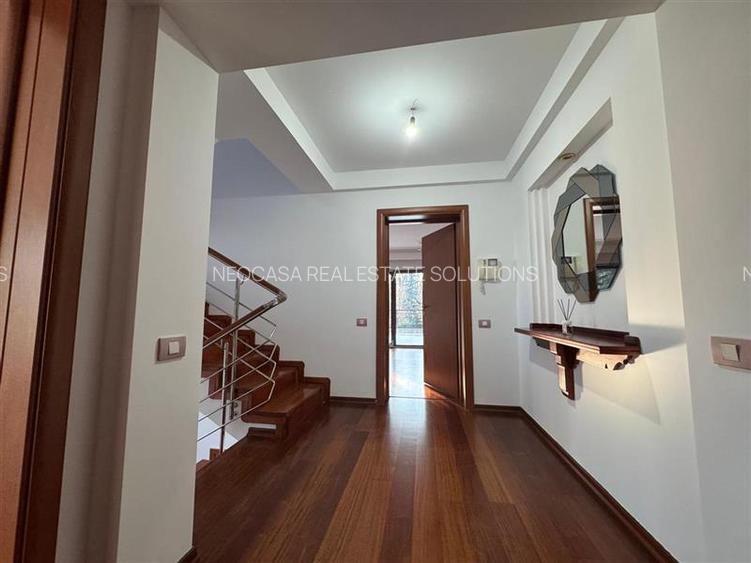 VILA IMPRESIONANTA LANGA PADURE // PISICINA INTERIOARA // TEREN 1700 MP - 45