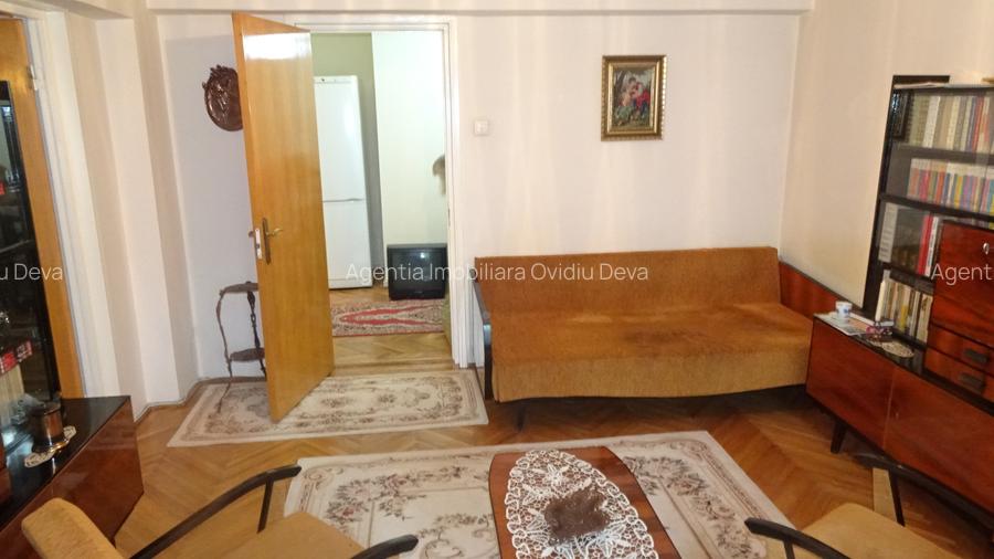 Vand apartament cu 2 camere in Deva, zona Titu Maiorescu,parter inalt, - 2