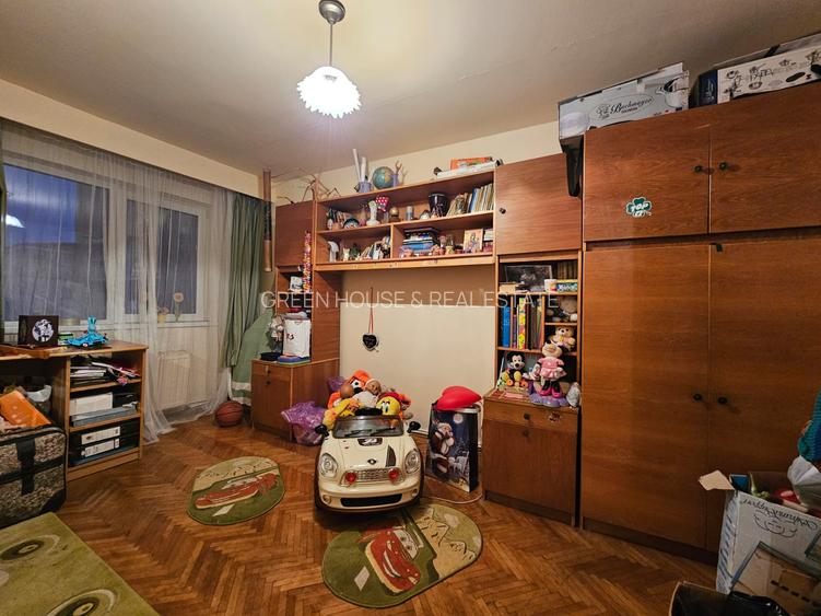 Apartament 4 camere, zona Scoala Generala  Andrei Saguna - 8