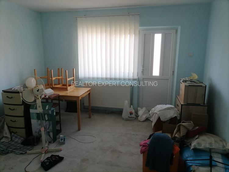 Vila S+P+1, cu teren mare, situata central in Eforie Sud, ideal pensiune. - 14