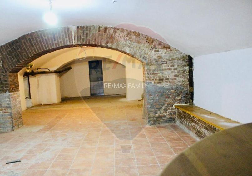 Spațiu comercial de 168mp de vânzare în zona Ultracentral - 2