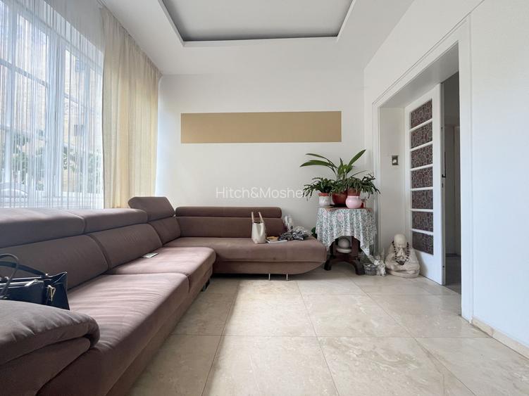 Casa spatioasa de inchiriat in zona centrala - Punctele Cardinale - 11