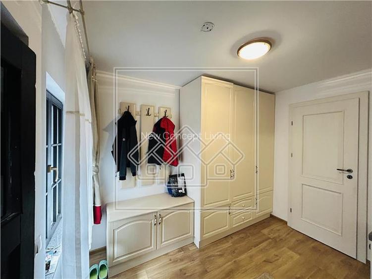 Casa de vanzare in Sibiu - Cisnadioara - 5 camere si 4 bai - - 17