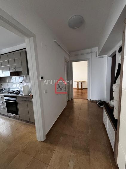 Apartament cu 2 camere, Decomandat, bloc nou, parcare - 7