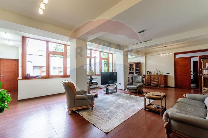 Proprietate exclusivistǎ cu vedere panoramicǎ la Malul Mureșului - 9