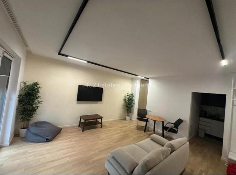 Garsoniera | 44 mp | Terasa | Bloc Nou | Aviatiei  - 4