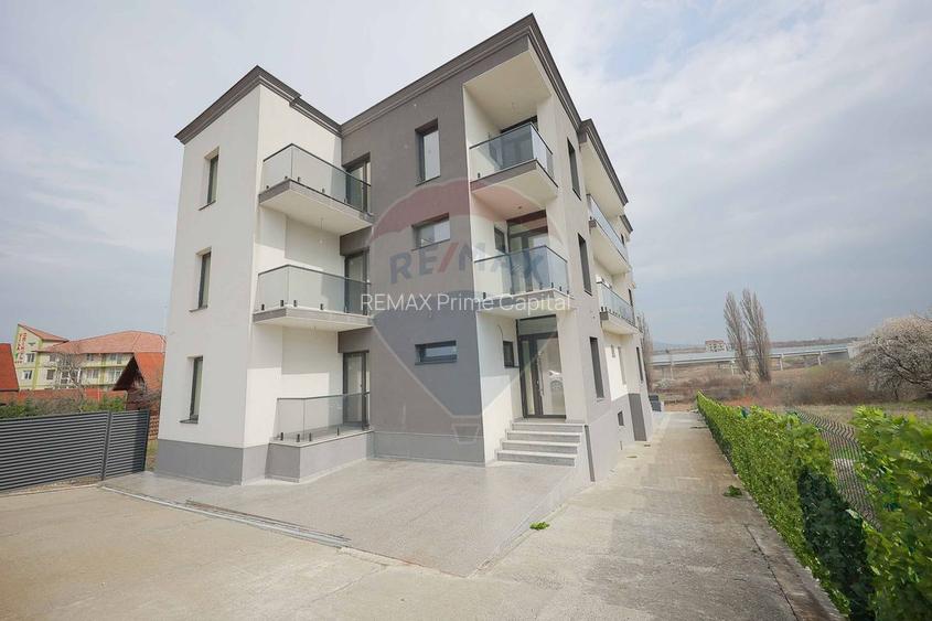 Apart Hotel - Pensiune, 18 Camere, Băile Felix, 1 Mai, Vânzare - 2