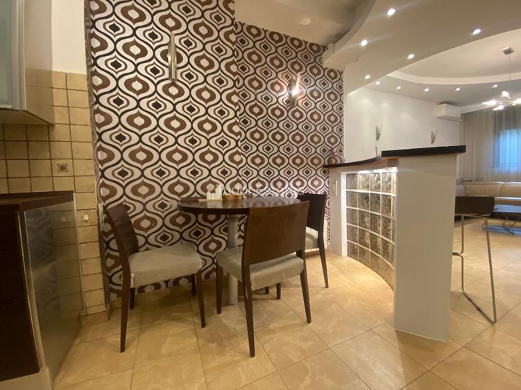 Lovely apartment on 2 levels in a villa in Primaverii - 5