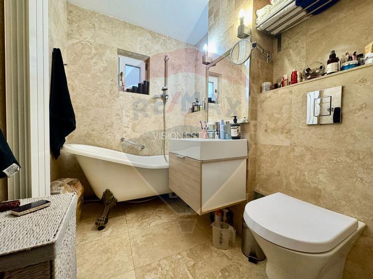 Apartament cu 3 camere de vânzare în zona Rovine - 7