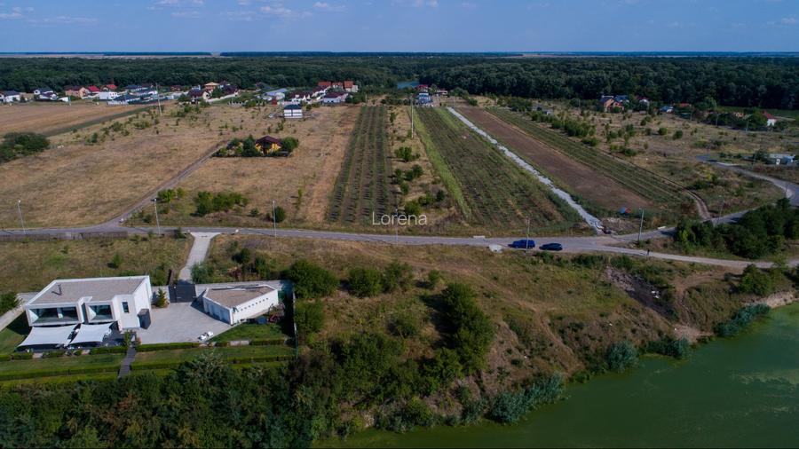 Vanzare teren cu UTILITATI in Branesti langa LAC si PADURE - str Lotusului - 5