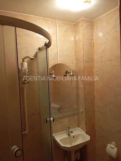 Apartament 2 camere renovat, Micro 40 – lângă Shopping City Galați - 3