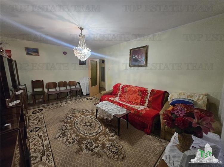 Apartament de 3 camere, in Militari, langa metrou Lujerului, zona Uverturii, sec