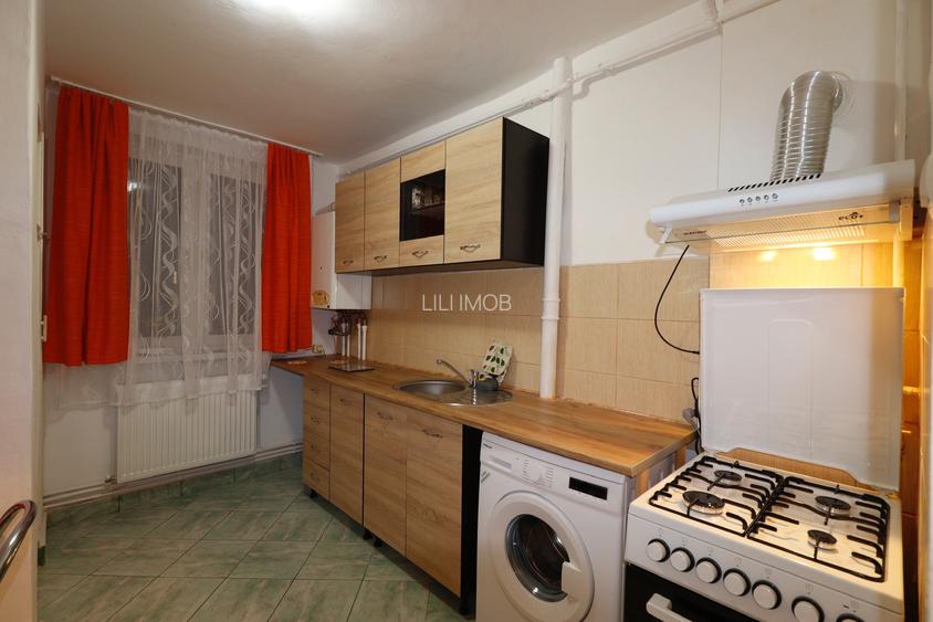 Inchiriez apartament 2 camere - 4