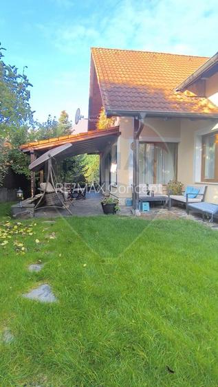 Casă de vanzare - 50