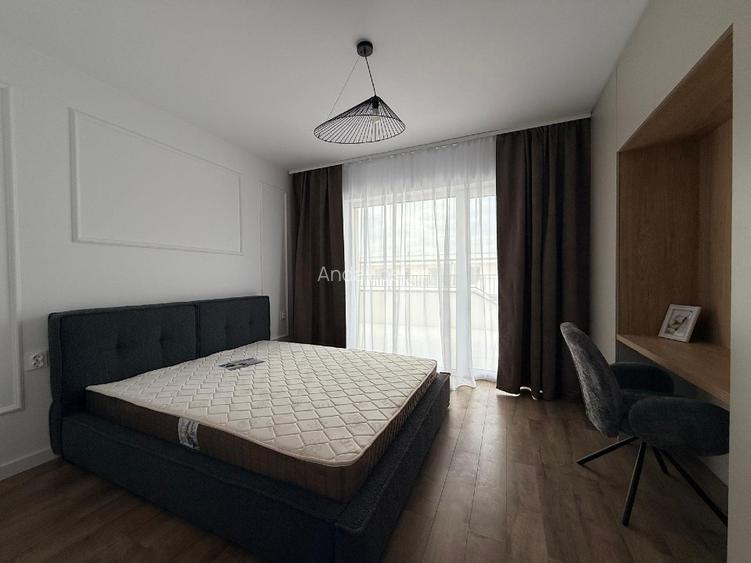 Penthouse 3 camere, 2 bai, str Eroilor, Floresti - 4