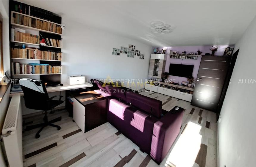 Apartament 3 camere de vanzare - Soseaua Oltenitei Sector 4 - 17