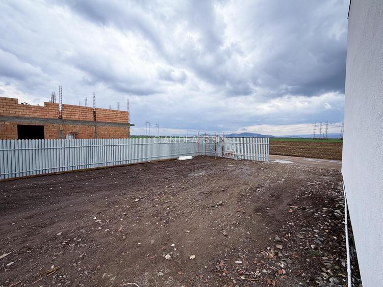 Duplex Finalizat Si Intabulat In Cartierul Izvor Tarlungeni - 8