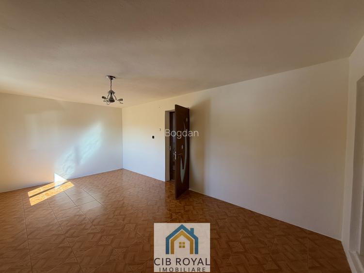 Casa 6 camere  Jud. Dâmbovița,Com. Corbii Mari,Satu Nou,Str. Troiței nr. 6, - 47