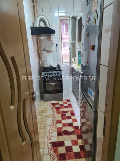 2 CAMERE SEMIDECOMANDAT, IMBUNATATIRI DE LUX-MOBILAT-UTILAT - 10