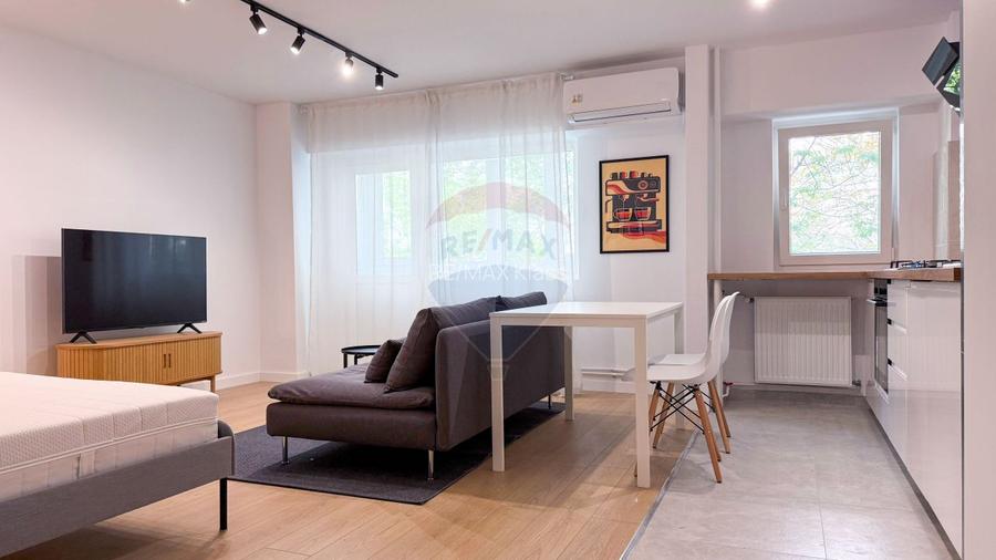 Garsoniera open space, complet renovata | Prima inchiriere -Mall Vitan - 3