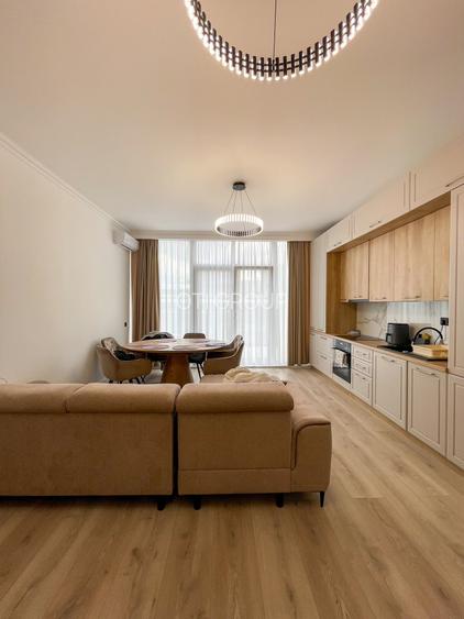 Apartament 3 camere | Etaj retras | Terasă | Bloc nou | zona Iulius | Comision 0 - 2