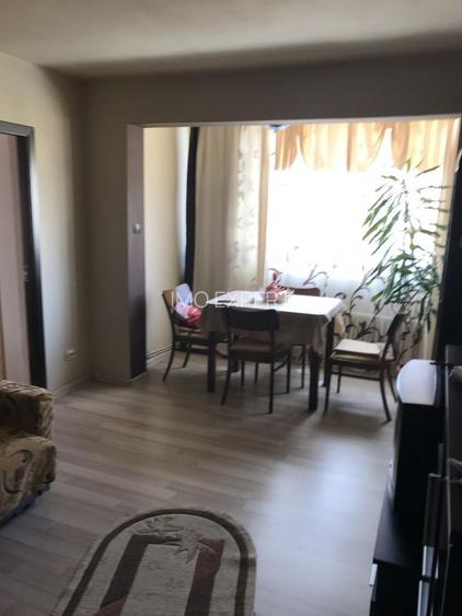 Apartament cu 3 camere, 54 mp utili, balcon, Cetate, Alba Iulia - 3