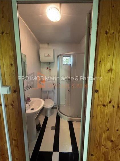 Ansamblu cabanute zona Cozieni - 10