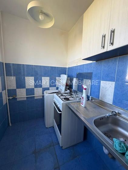 Garsoniera in bloc de apartamente Podu Ros - 5