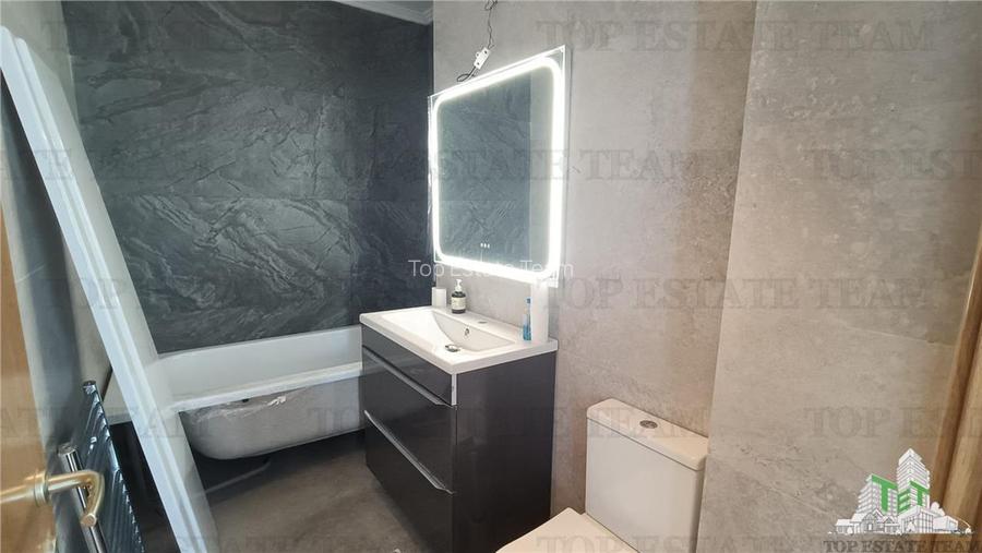 Casa de vanzare in Tunari - 14