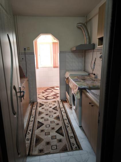 Apartament 2 camere decomandat+garaj