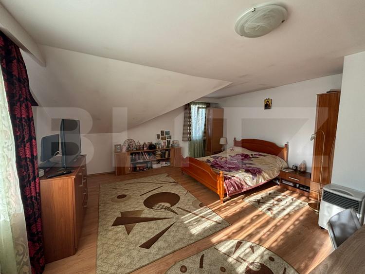 Duplex, 4 camere, 2 băi, 2 parcari balcon, zona Centrala