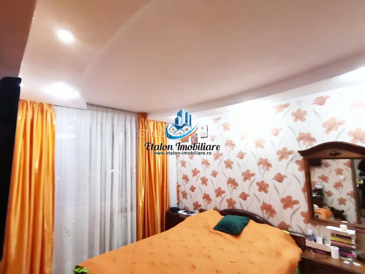 Apartament 3 camere decomandat, zona Spital Piatra Neamt - 3