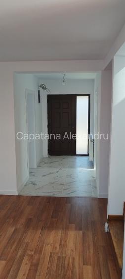 Casa 4 camere de închiriat  - 4