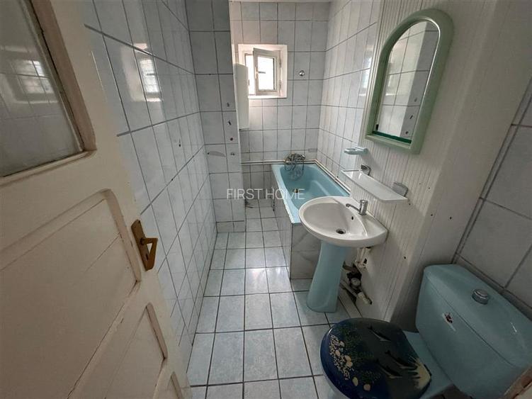 Apartament 3 camere, etaj 1 , 80mp in Campineanca - 12