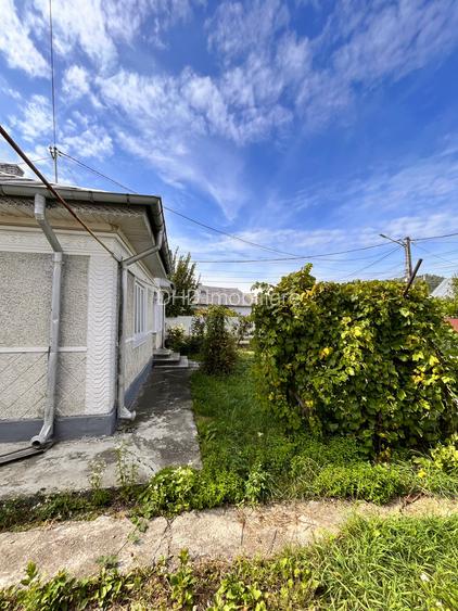 Casa de vânzare în INIMA Târgului Neamț - 9