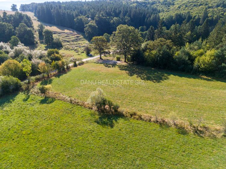 Teren intravilan 3300mp- Vulcan Brasov langa Lac si padure - zona turistica - 10