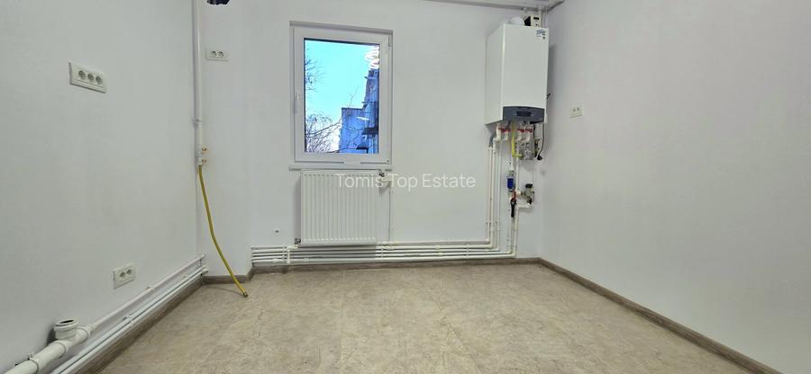 Apartament 4 camere renovat 2025 în Poarta 6 – decomandat, 2 băi, etaj 3 - 7