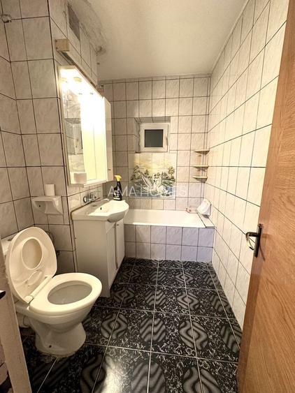 Inchiriez apartament 3 camere zona stadion - 5