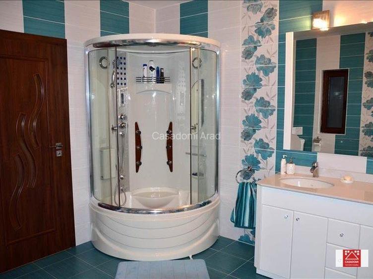 Vila de lux in Sagu - 14