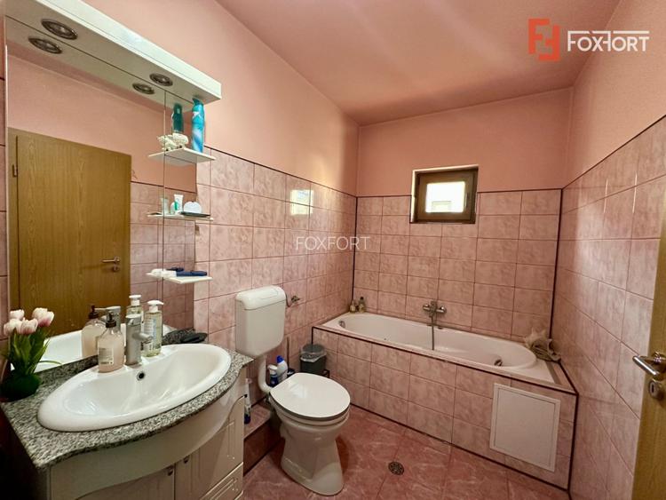 Casa individuala cu 4 camere si teren de 600 mp - Dumbravita - 11