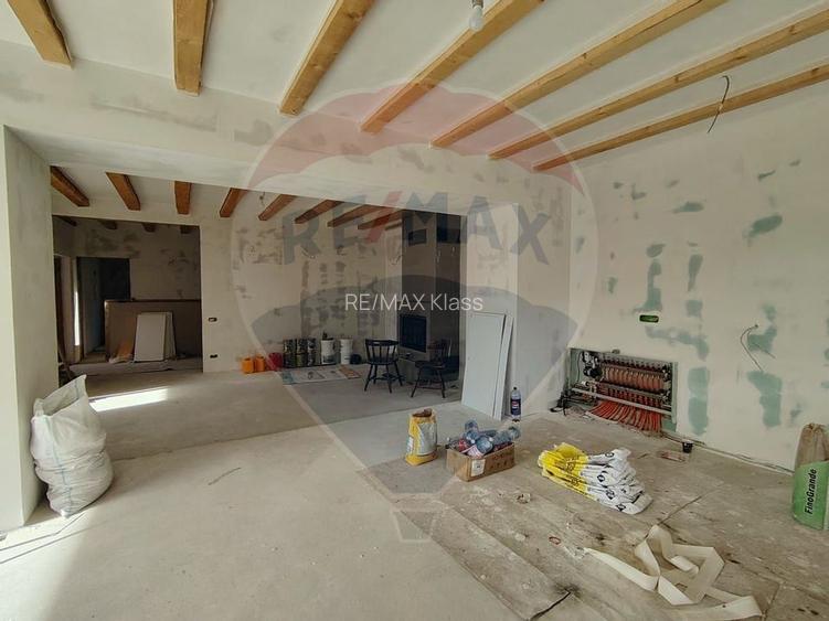 Vila exclusivista cu arhitectura mediteraneana 4000 mp teren Gura Vaii - 11