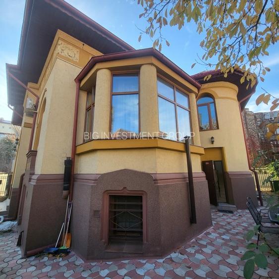 Vila boiereasca, superba, strada, linistita, nelipita de vreun alt imobil - 2