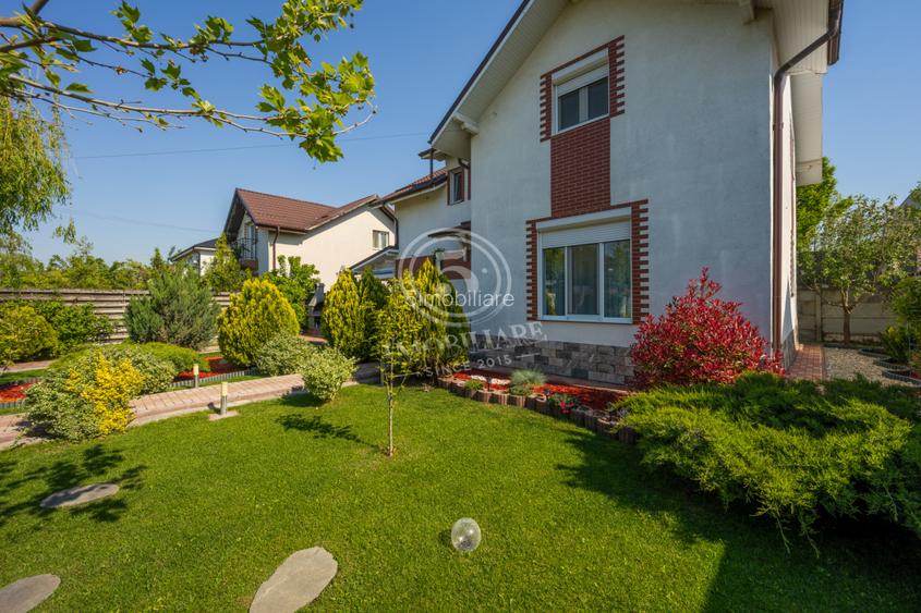 Casa cu probabil cea mai frumoasă grădină din Bragadiru + 2 garaje - 32