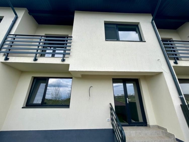 Comision 0% Casa Duplex 2026 106 mp utili 230 mp teren Valea Lupului vedere lac - 13